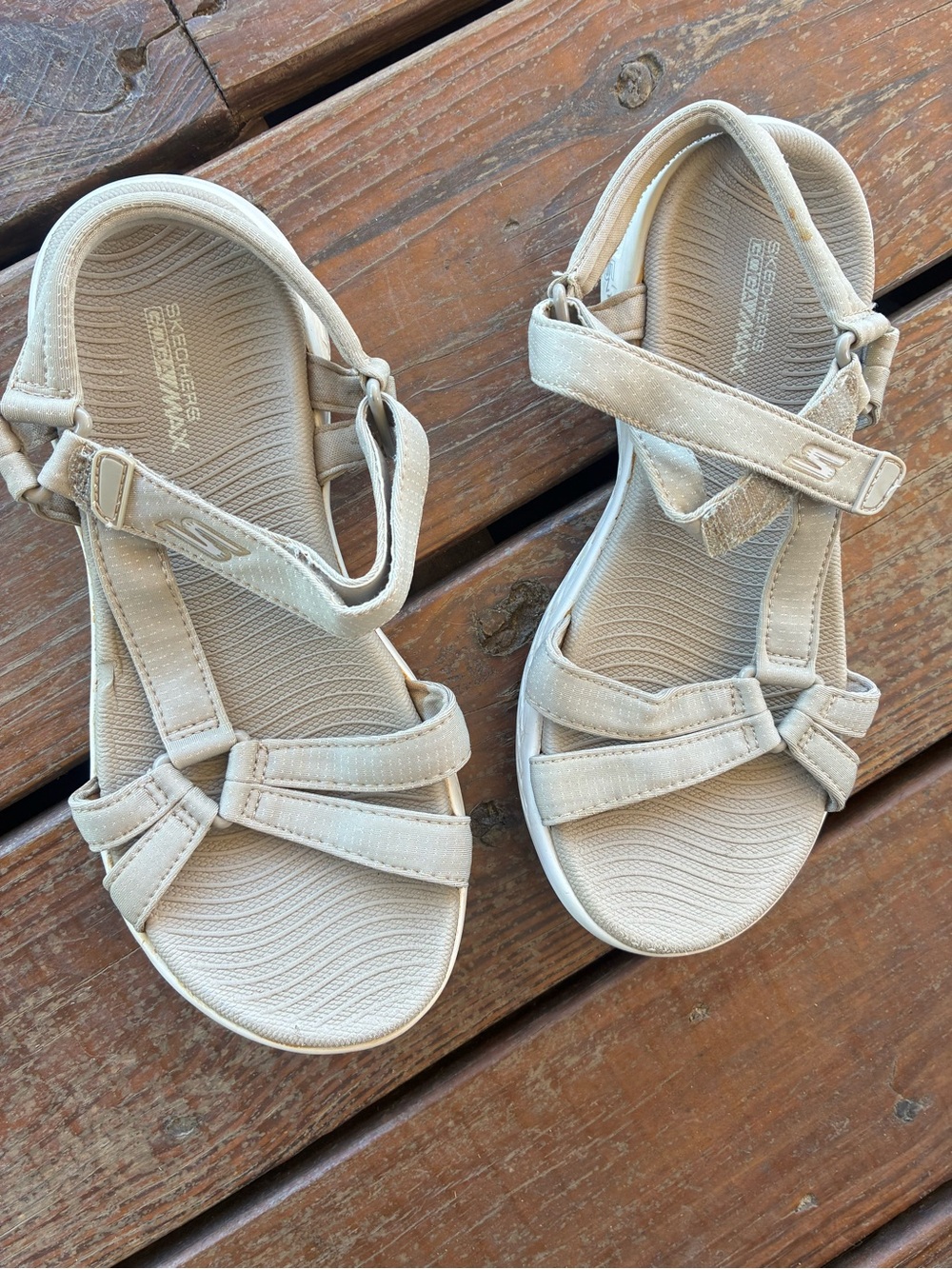 Skechers Goga Max Tan Sandals -6